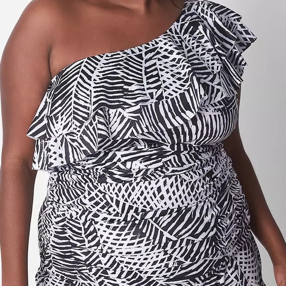 Lane Bryant Cacique Swim Fitted No-Wire One-Shoulder Tankini Swim Top size 26 - Picture 1 of 3